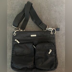 Baggalini crossbody bag